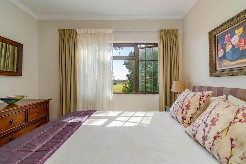 3 Bedroom Property for Sale in Morningside Western Cape